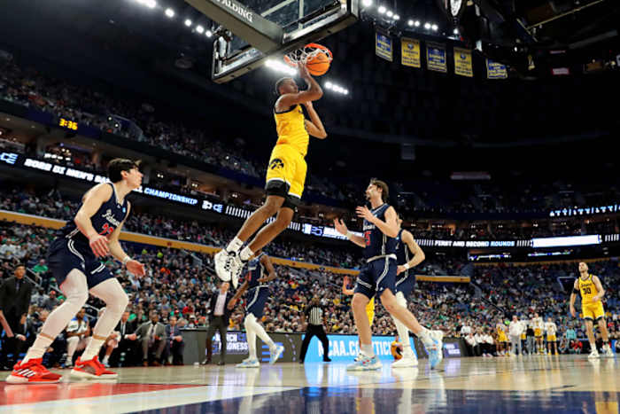 gettyimages-1386038395-594x594